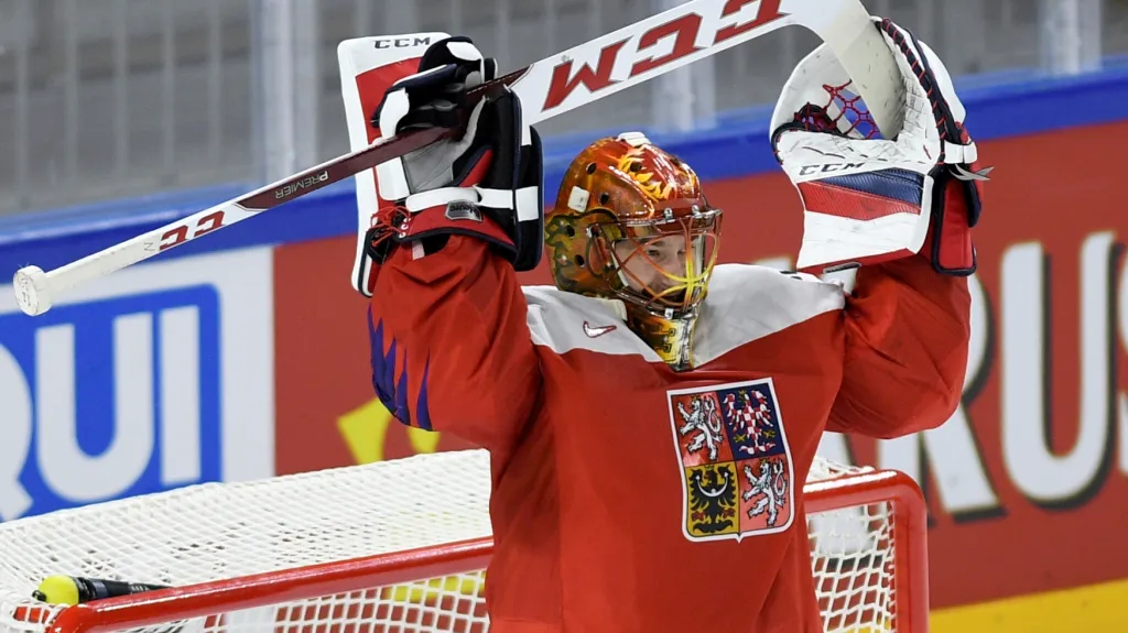 David Rittich se raduje z vítězství nad Francií