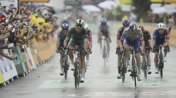 Závěr 17. etapy Tour de France