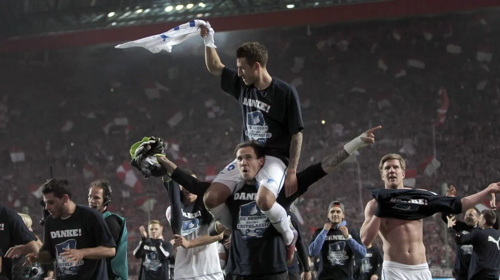 Radující se fotbalisté Hoffenheimu