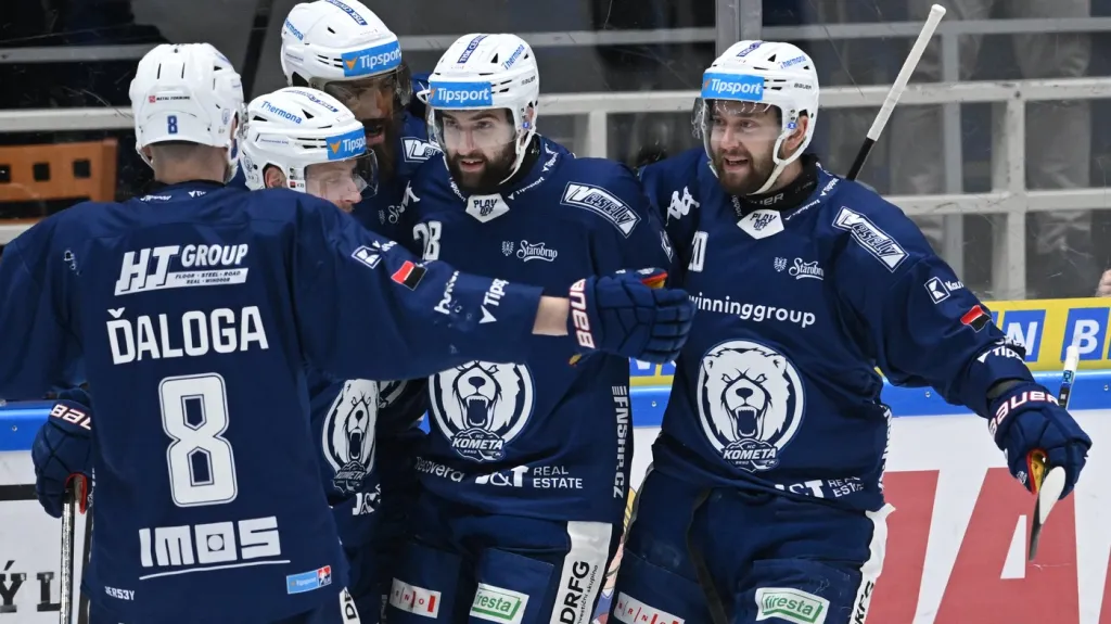 Hokejisté Komety Brno se radují
