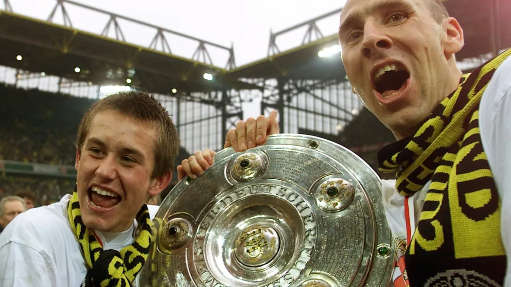 Rosický s Kollerem slaví zisk bundesligového titulu