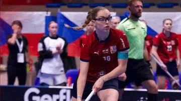 Florbalistky na juniorském MS budou hrát o bronz
