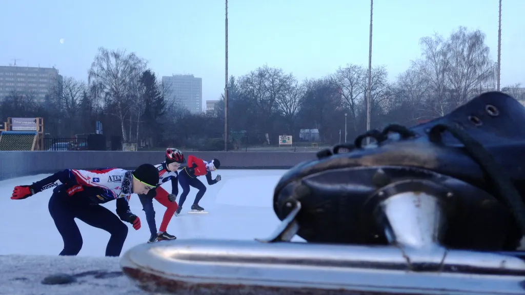 Brněnští rychlobruslaři zatím trénují na malém kluzišti