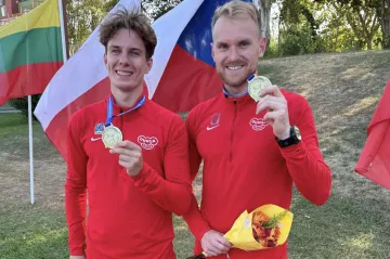 Moderní pětibojaři Marek Grycz (vpravo) a Matouš Tůma