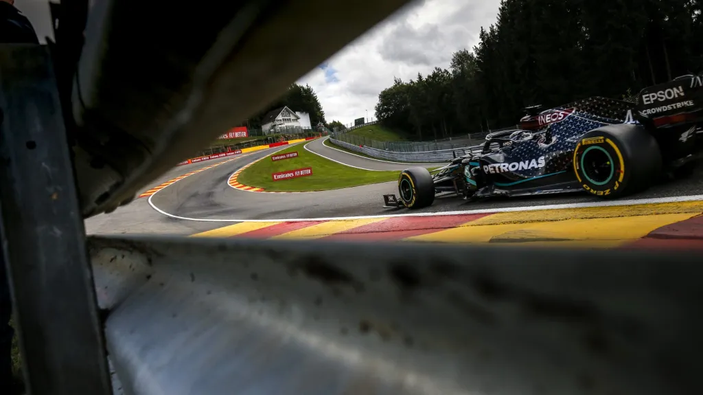 Lewis Hamilton během Velké ceny Belgie