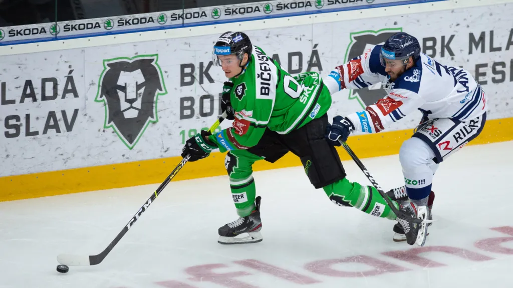 Mladá Boleslav - Vítkovice, Bičevskis uniká Lakatošovi z Vítkovic