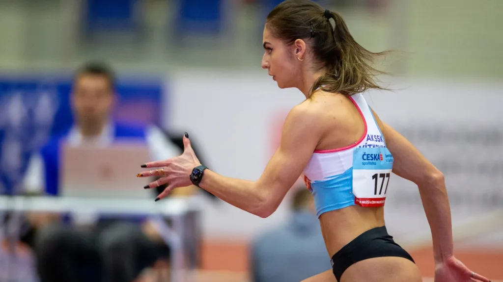 Karolína Maňasová