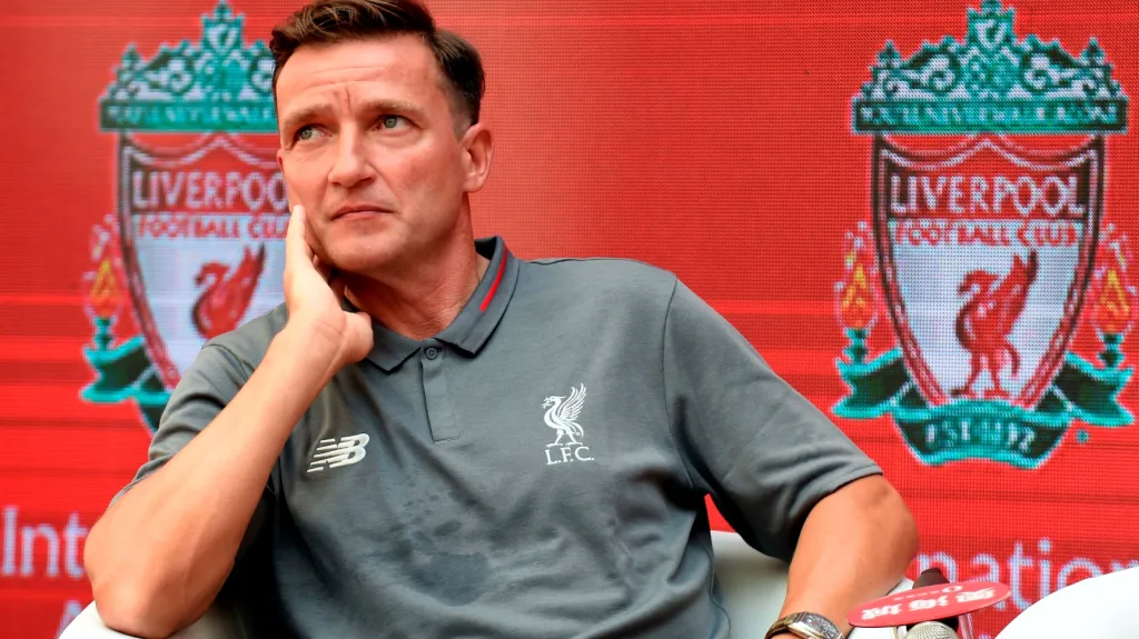 Vladimír Šmicer na tiskové konferenci 