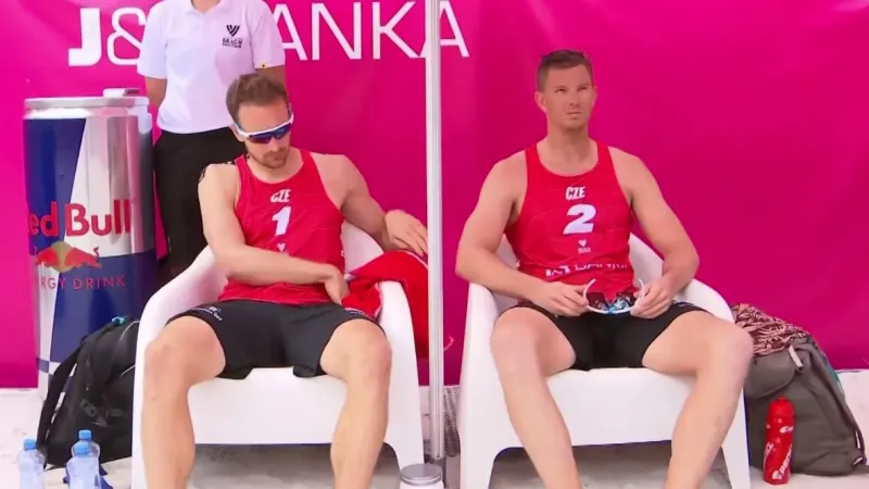 Sestřih utkání Perušič, Schweiner – van de Velde, Immers