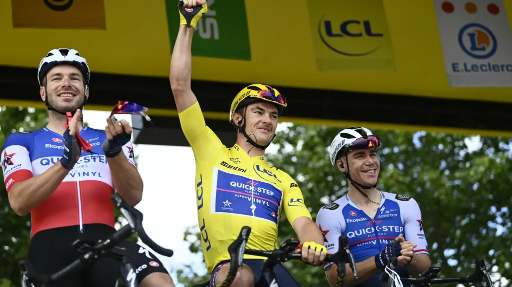 Tým QuickStep-Alpha Vinyl na Tour de France