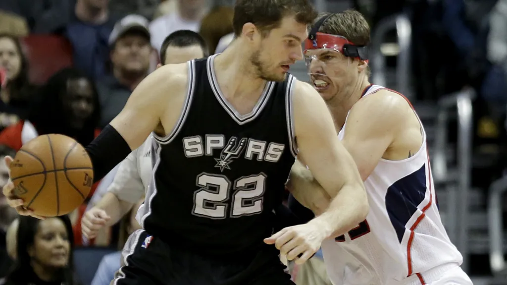 Utkání Atlanta - San Antonio