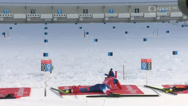 Sestřih stíhacího závodu biatlonistek v Östersundu