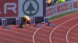 Náhradní sólo rozběh desetibojaře Abeleho na 110 m překážek