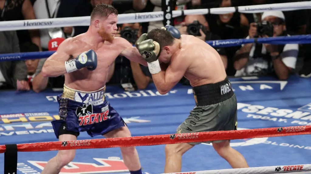 Saúl Álvarez a Gennadij Golovkin