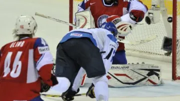 Jani Lajunen zvyšuje na 4:1 pro Finsko