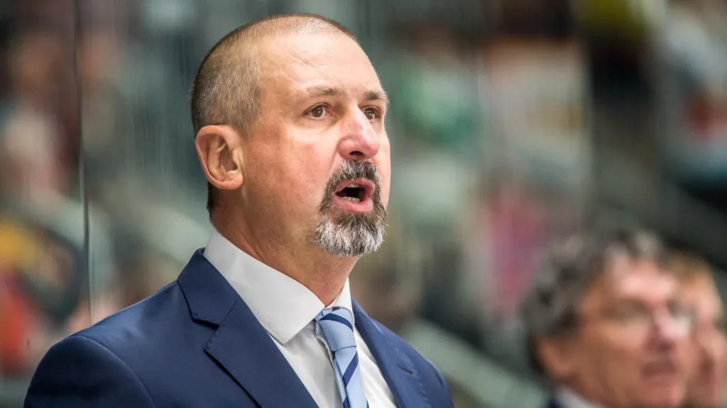 Trenér slovenských hokejistů Zdeno Cíger