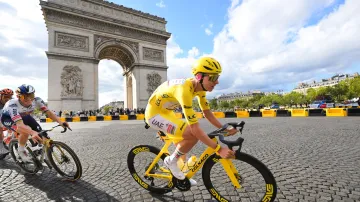 Závěr 21. etapy Tour de France