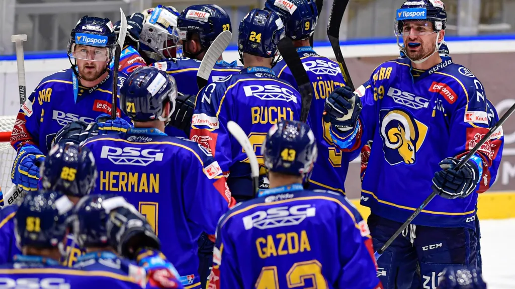 Zlínští hokejisté se radují z vítězství