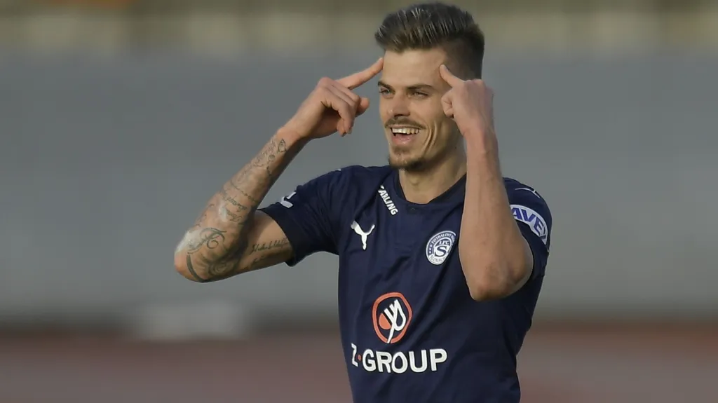 Jan Kliment ze Slovácka oslavuje gól