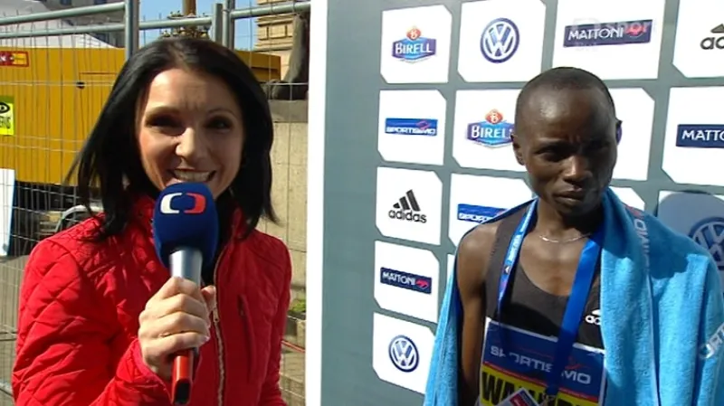Sestřih závěru Pražského půlmaratonu s ohlasy