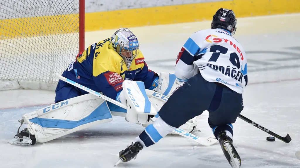 Útočník Libor Hudáček z Liberce v utkání proti Zlínu