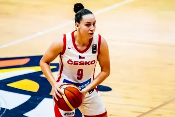 Karolína Šotolová