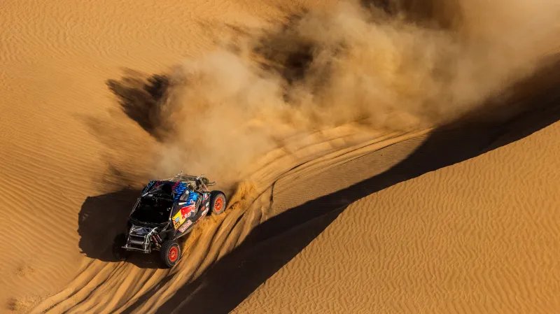Sainz si zkomplikoval cestu za obhajobou vítězství na Dakaru