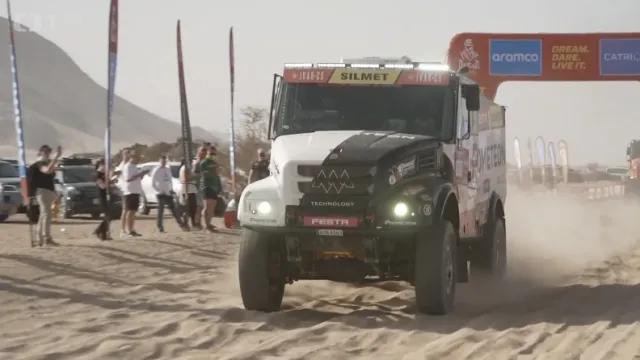 Macík začal Rallye Dakar třetím místem v prologu