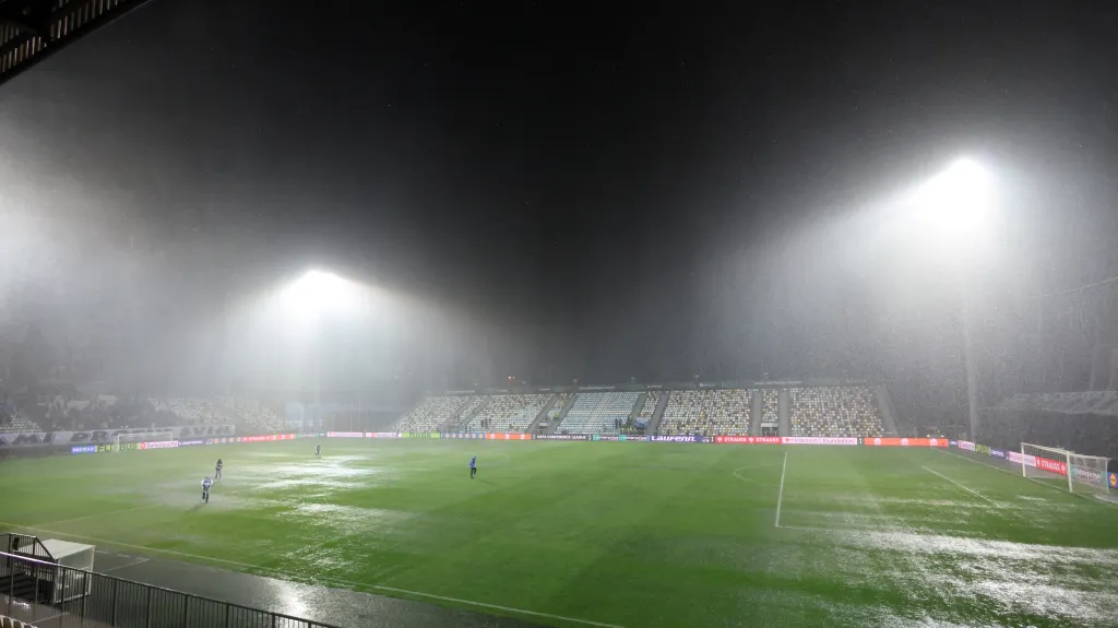 Stadion v Rijece při zápase Rijeka – Sparta