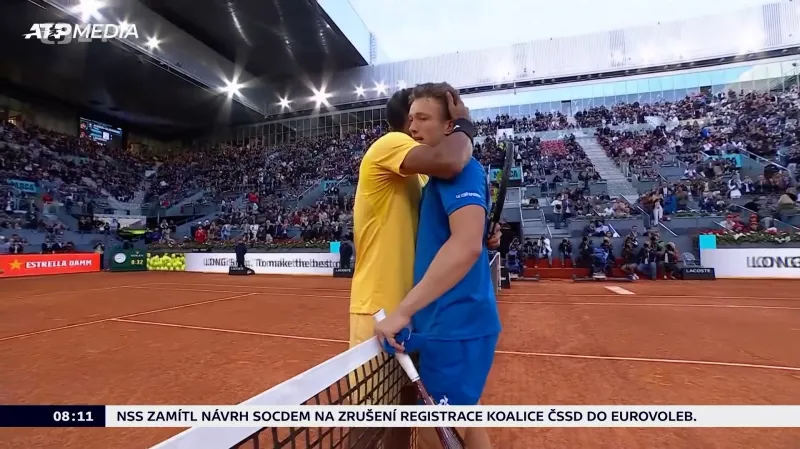 Lehečka kvůli bolestem zad odstoupil v Madridu ze semifinále