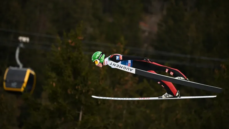 Vítězný skok Tschofeniga v kvalifikaci SP v Zakopaném