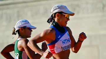 Martín a Pérezová získali i druhé chodecké zlato, Ďurdiaková byla desátá