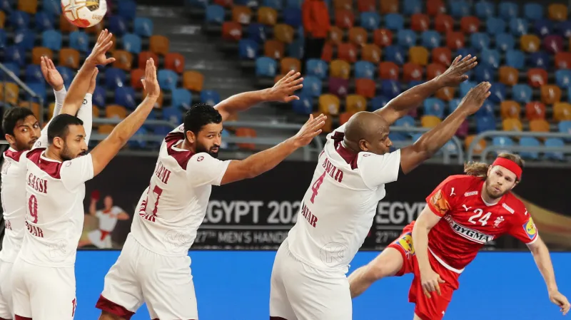 Parádní buzzershot Hansena přes čtyřblok