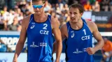 Plážoví volejbalisté Perušič a Schweiner po vítězném turnaji v Dauhá
