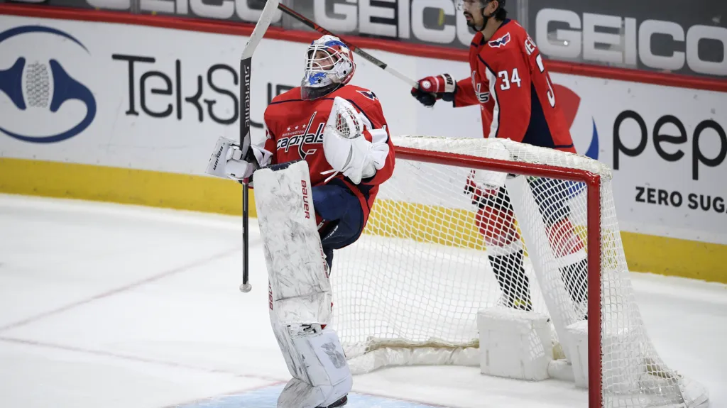 Český brankář Washingtonu Vítek Vaněček