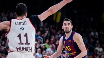 Barcelona po výhře nad Bayernem proklouzla do play-off Euroligy