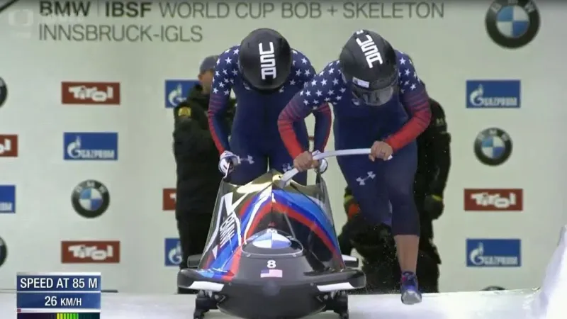 Vítězná jízda dvojbobu Meyersové Taylorové v Igls