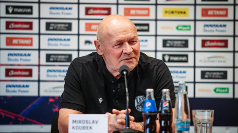 Miroslav Koubek na tiskové konferenci