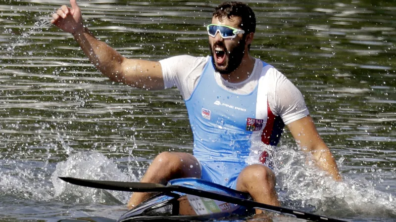 Šampionát v Račicích začal