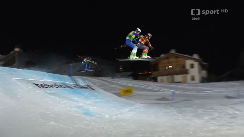 Mužské finále skikrosu v Arose