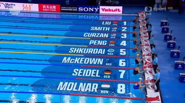 McKeownová zvítězila ve finále na 200 m znak