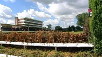 Dostihové závodiště v Pardubicích