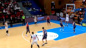 Nymburk se po smeči vrací do dvouciferného náskoku v zápase s Brnem