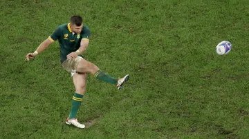 Momenty MS: Bezchybný kopáč Pollard pomohl JAR k obhajobě