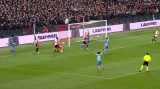 Gól v utkání Feyenoord - Slavia Praha: Olayinka - 1:1 (41. min.)
