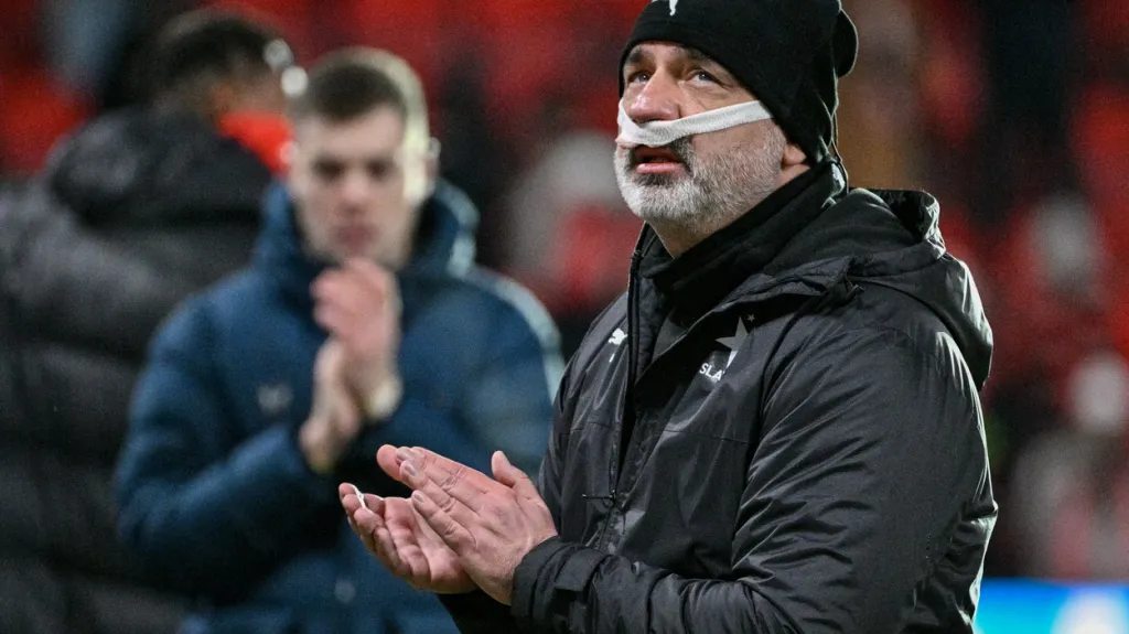 Jindřich Trpišovský má zlomený nos