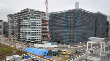 Olympijská vesnice roste každým dnem