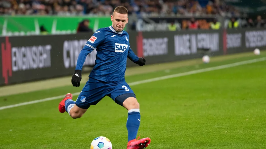 Pavel Kadeřábek z Hoffenheimu v akci