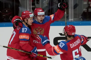 Elitní ruské trio Šipačov, Panarin a Dadonov