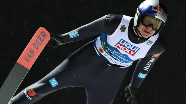 Zlato ze smíšených týmů obhájili skokané Německa